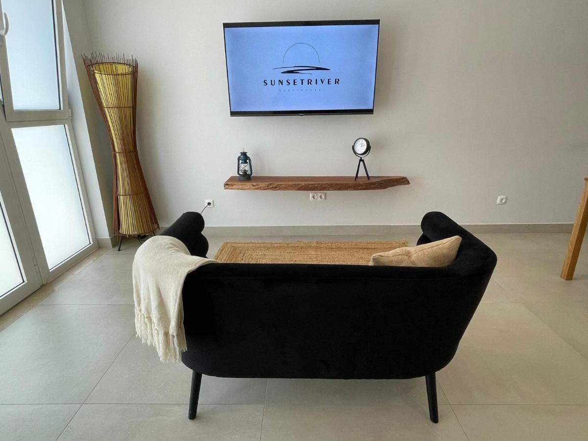 Sunsetriver Studio ปอร์ติเมา ภายนอก รูปภาพ